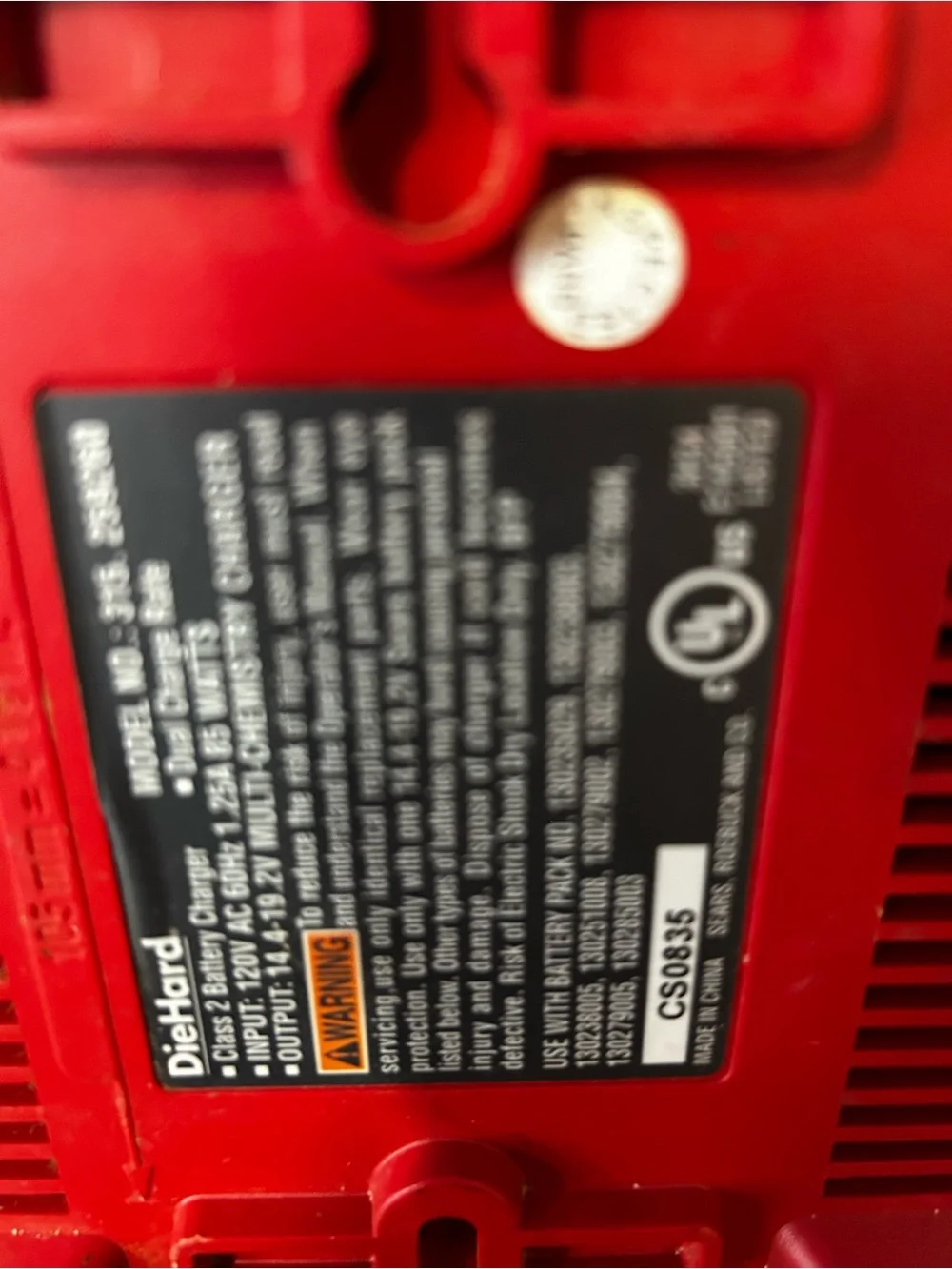 Diehard Black 45-Min Quick Charger for 14.4V–19.2V Li-Ion & Ni-Cd Batteries